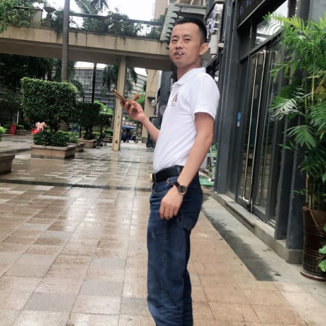 736441 Kiss香烟