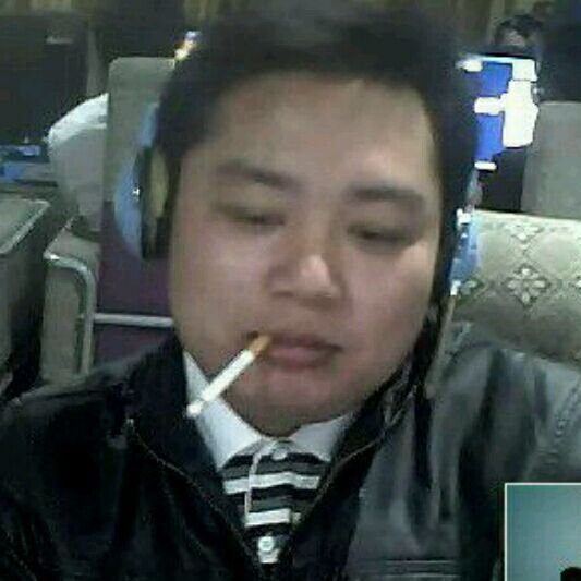 738627 メ郁闷在家当宅男