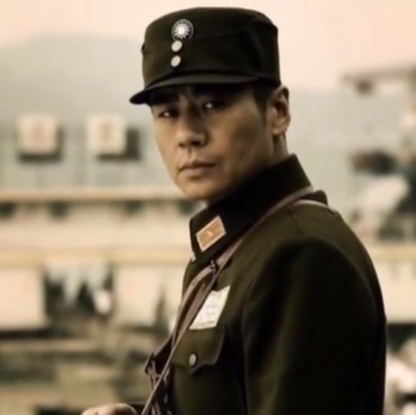 740557 路随人茫