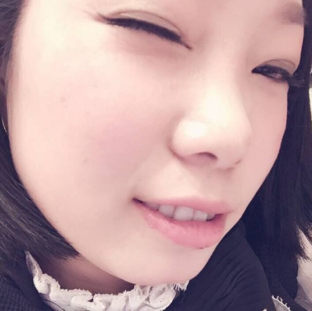 743635 丫头-金笑笑