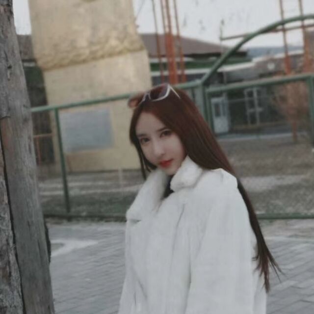 744197 