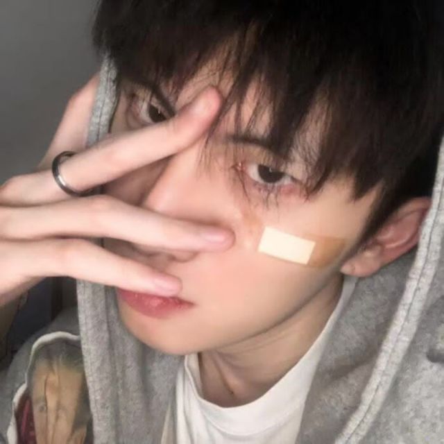 746039 我是水瓶座