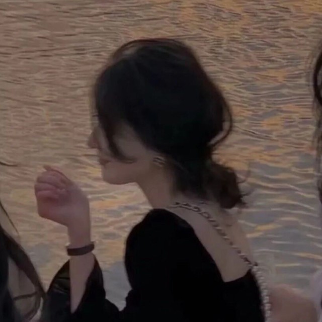 749322 让1苆変嘚j单