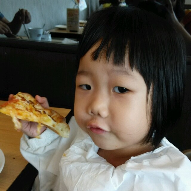 755444 紫の月