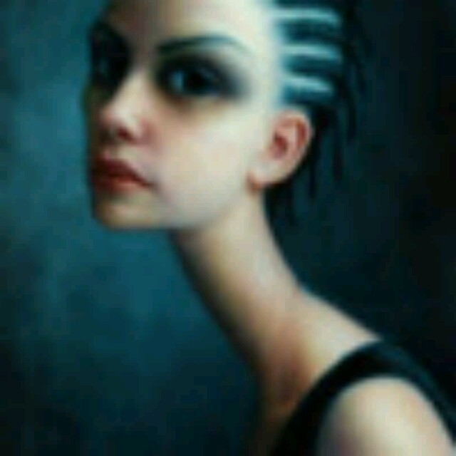755449 Chloe