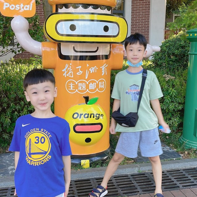 756923 宇宙超级无敌小花花
