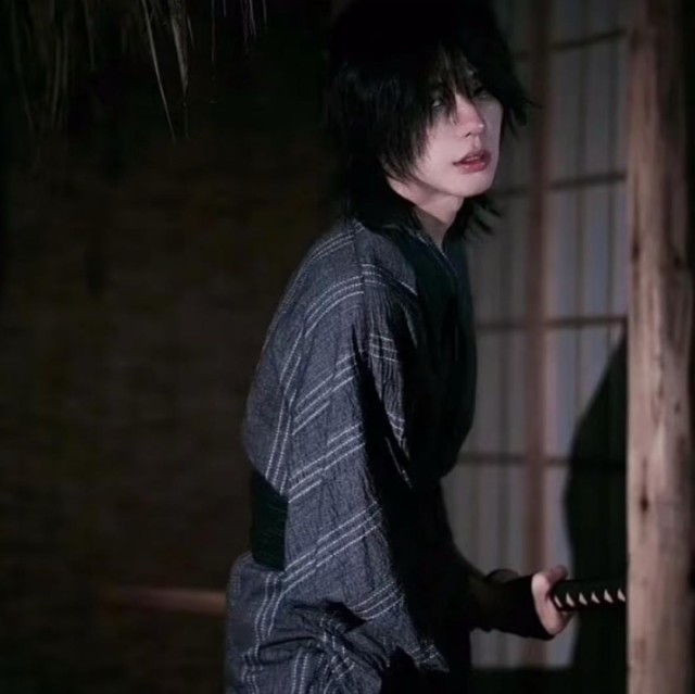 757332 男子高中生