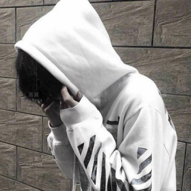 75845 怪咖.