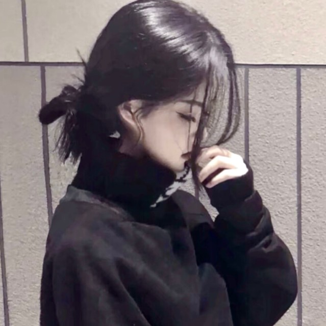 772417  空白。