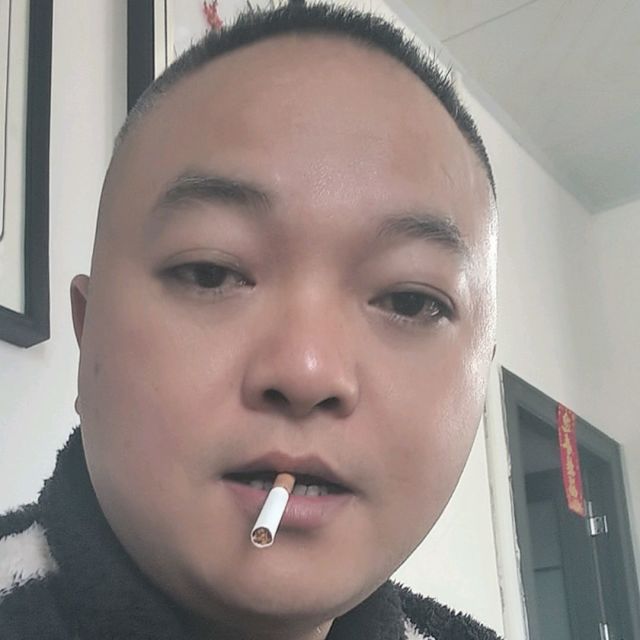 773658 辉