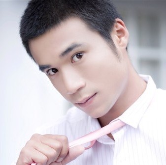 776913 付之一笑