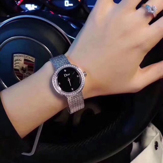777463 Qq777463