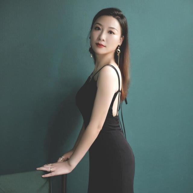 781499 lily