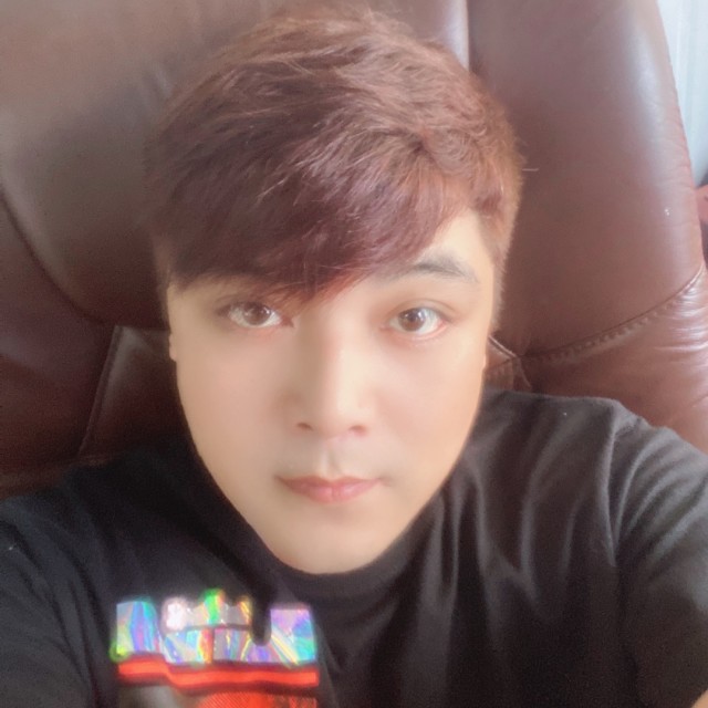 79346 静静的抽烟