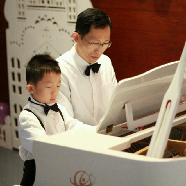 793551 老工人