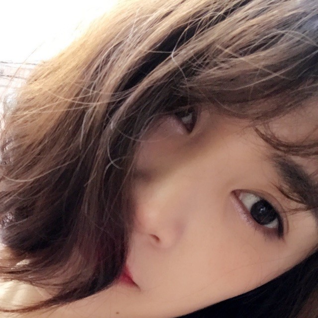 793646 门口那颗大白菜