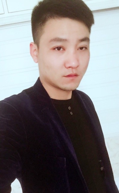 798141 黑白
