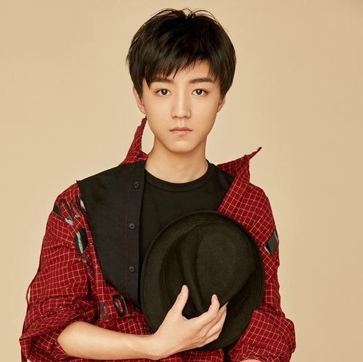 80030 TFBOYS-王俊凯