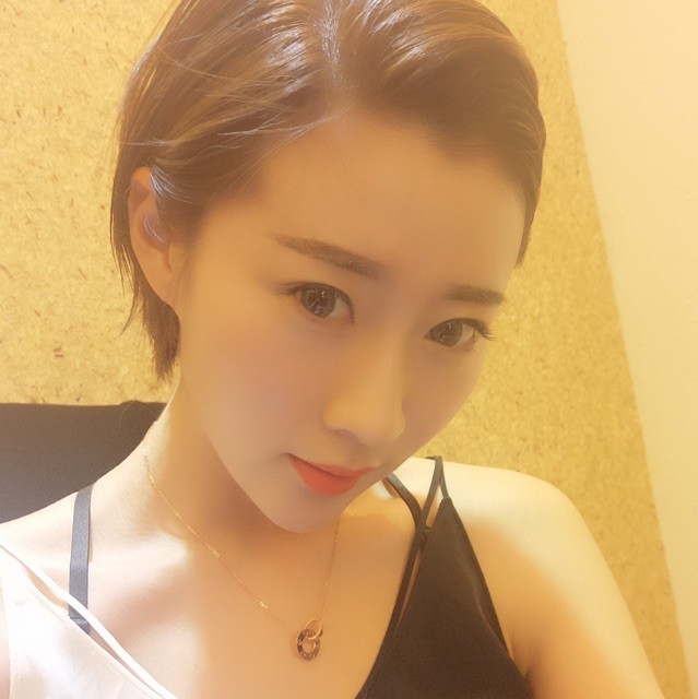 800569 ❤ Ｒachel 。