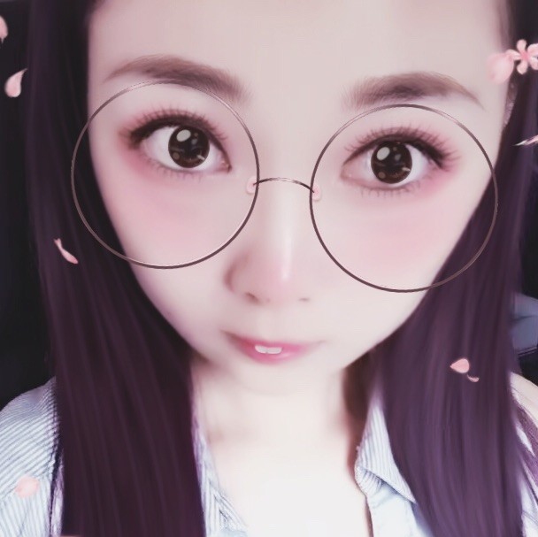 804045 @%浅吻
