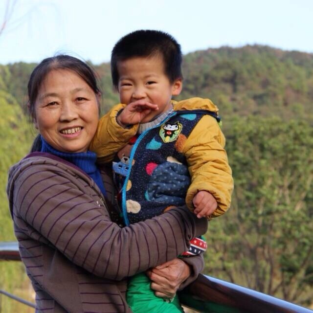 804239 聪外婆