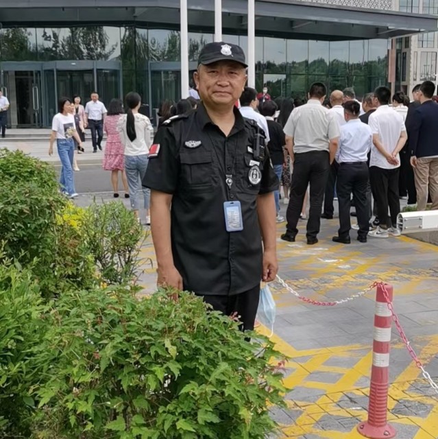 805110 大万贷款15304501800