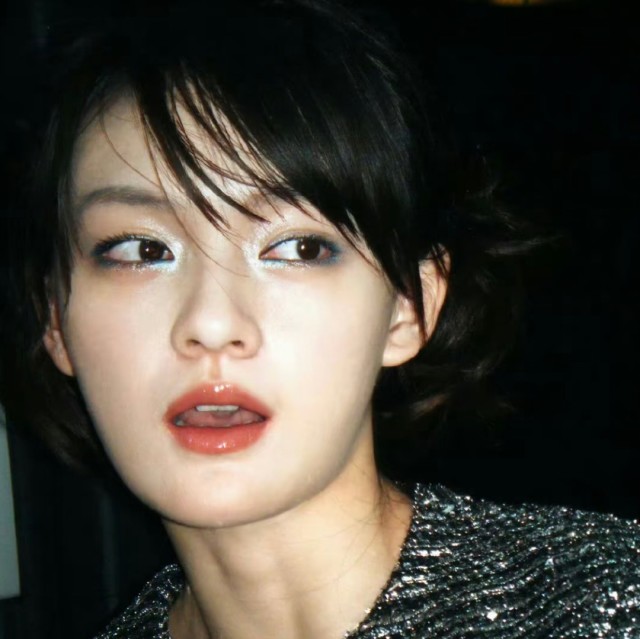 806304 面人
