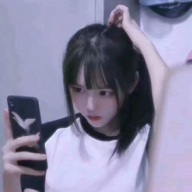 807239 四年i