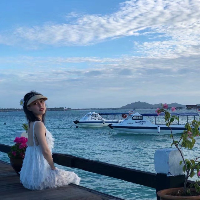 810444  桃儿。