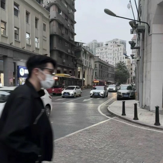 819718635 苏酥书梳 ✨