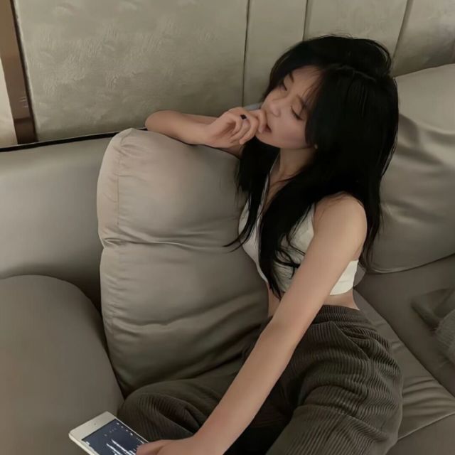 829995 花心菠萝头