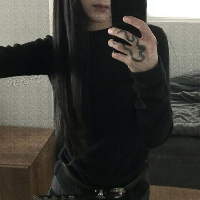 830287 杨颜๑
