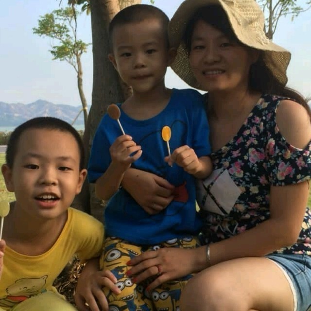 840772 温智程妈妈