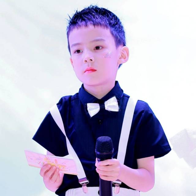 845269 丶JIA