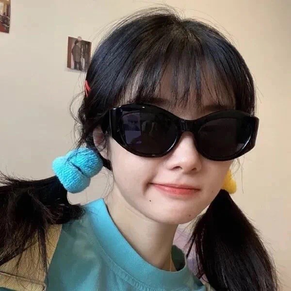 850469 贪财好色