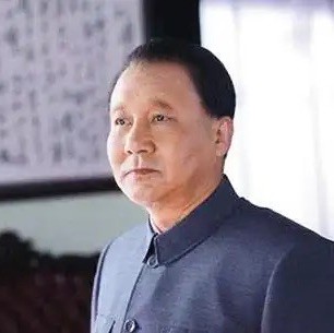 851657 弘立