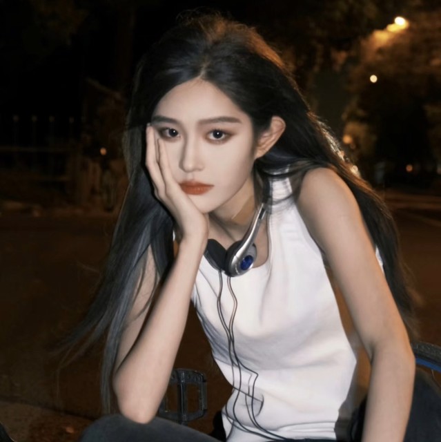 856220 Chong