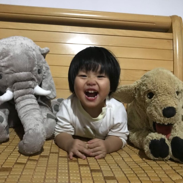 857867  Ron/快乐 