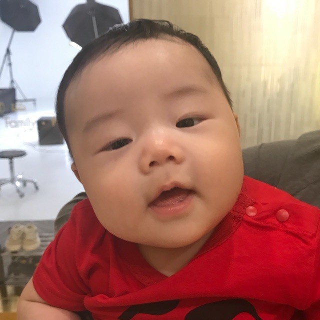 867271 面包虫俊元