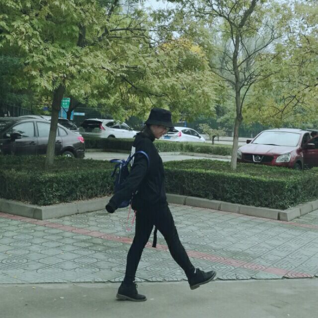 875683 蓝色虚拟空间