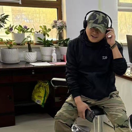 875862 与世无争