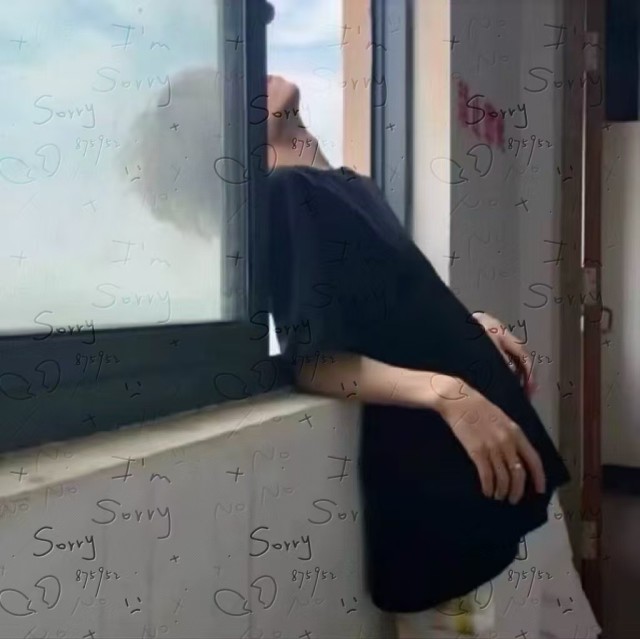 875952 
