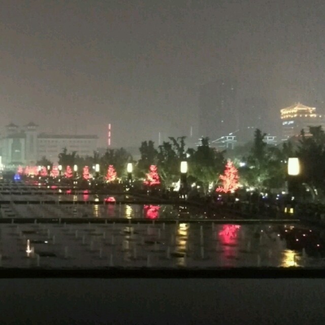 877952 简约