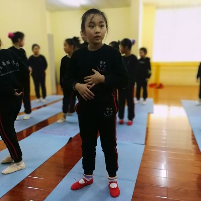 881703 李培军