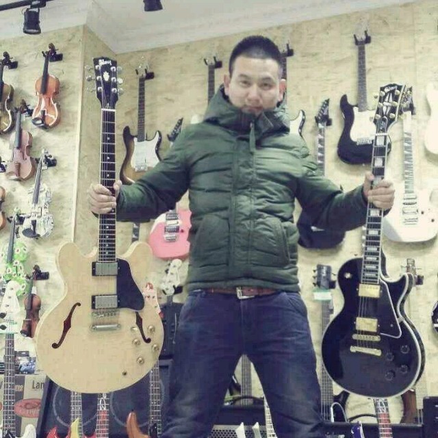 881985 摇滚小青年