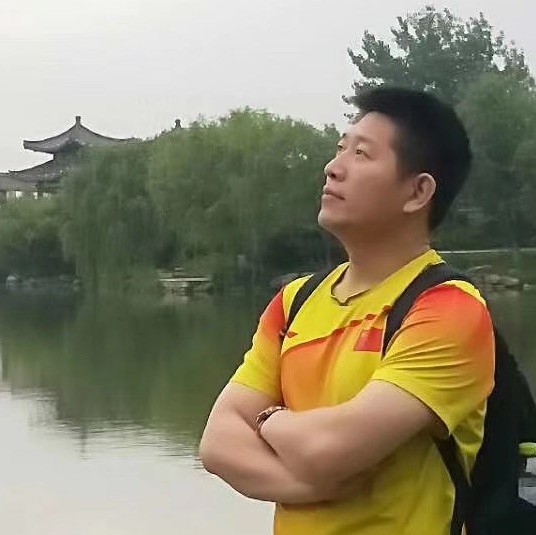 882160 Michael海洋