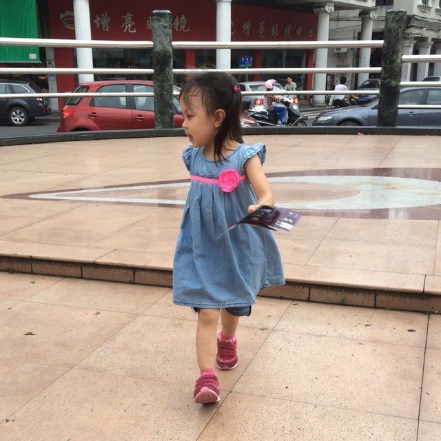 884882 狮子