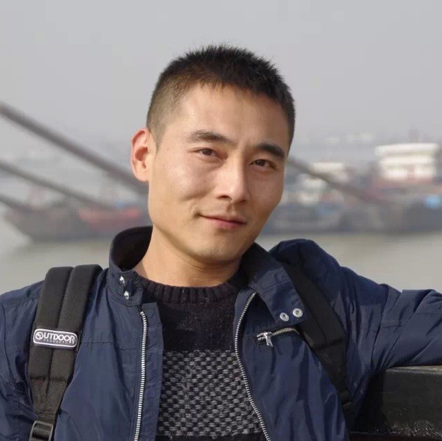 885245 斑豹*自由人