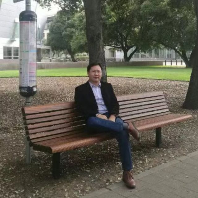 888289 Eric