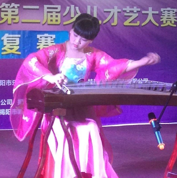 888759 家仪贸易